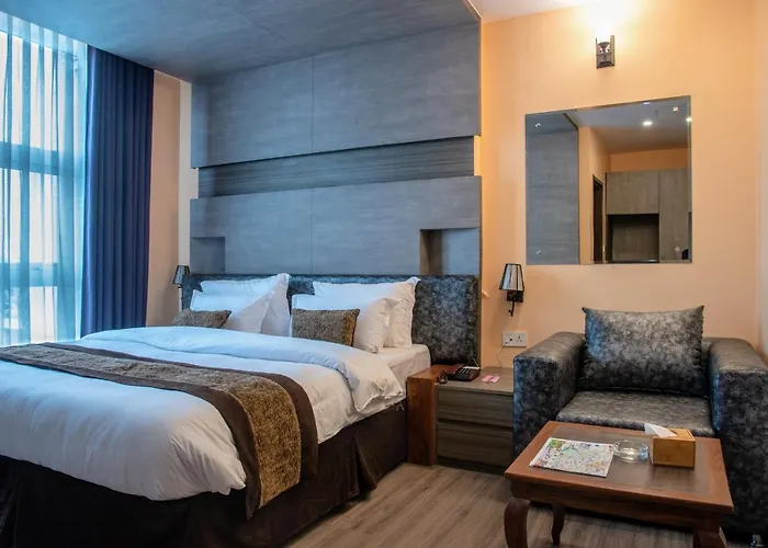 Sunshine Boutique Hotel 3*